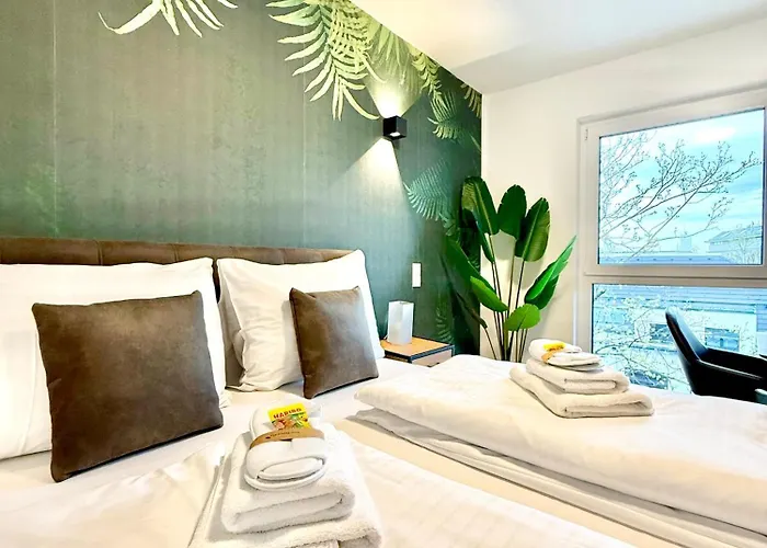 Apartment Mit Balkon Und Parkplatz Wien